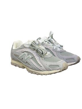 New Balance 204L Sneakers Mint Gray White Size 5.5